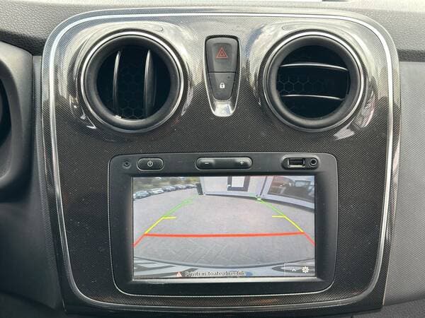 2017 Dacia Sandero — Miniatură 10