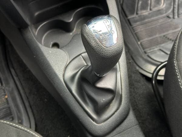 2017 Dacia Sandero — Miniatură 12