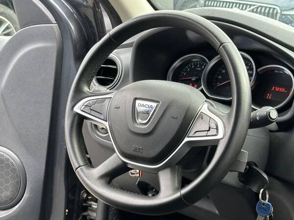 2017 Dacia Sandero — Miniatură 8