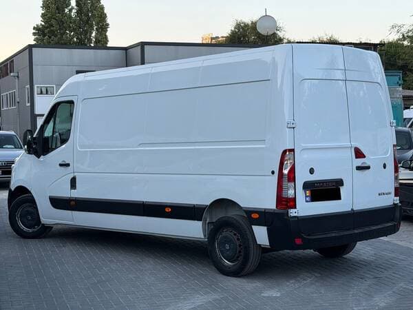2017 Renault Master — Miniatură 4
