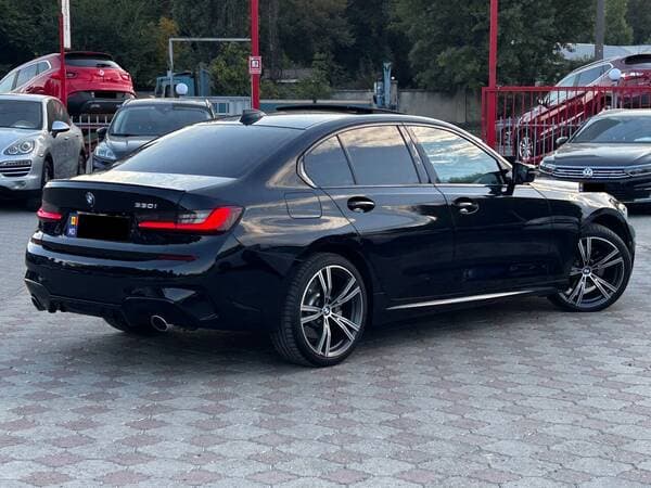 2021 BMW 330 — Miniatură 3