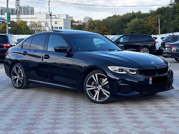 2021 BMW 330 — Miniatură 2
