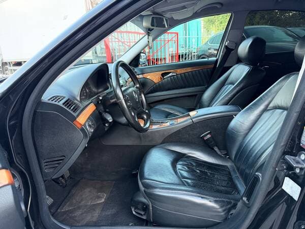 2008 Mercedes E 220 — Miniatură 5