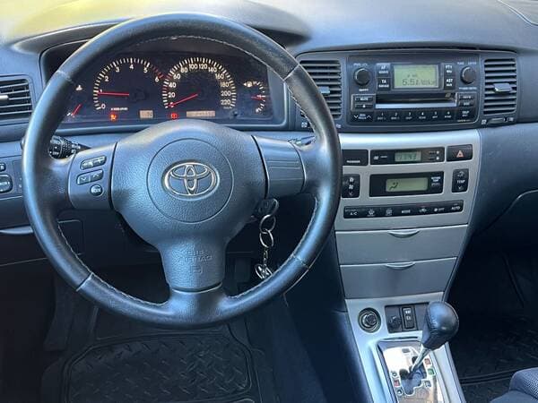 2006 Toyota Corolla — Miniatură 7