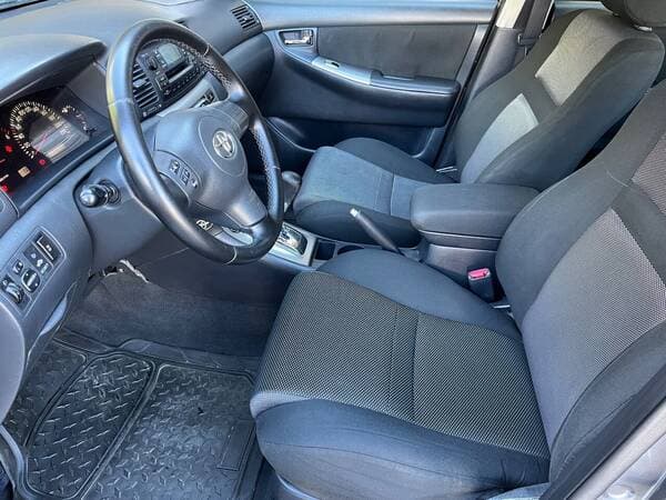 2006 Toyota Corolla — Miniatură 5