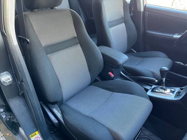 2006 Toyota Corolla — Miniatură 6