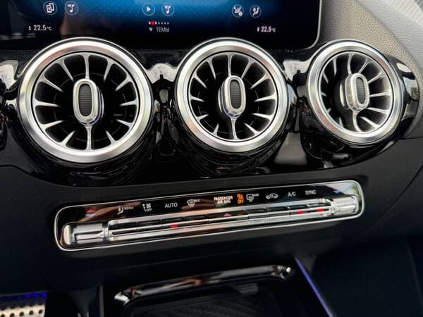 Mercedes GLA 250 2020 — Миниатюра 13