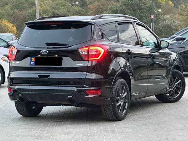 2017 Ford Kuga — Miniatură 3