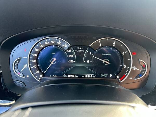 2019 BMW 520 — Miniatură 9
