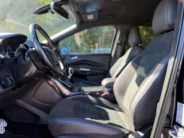 2017 Ford Kuga — Miniatură 7