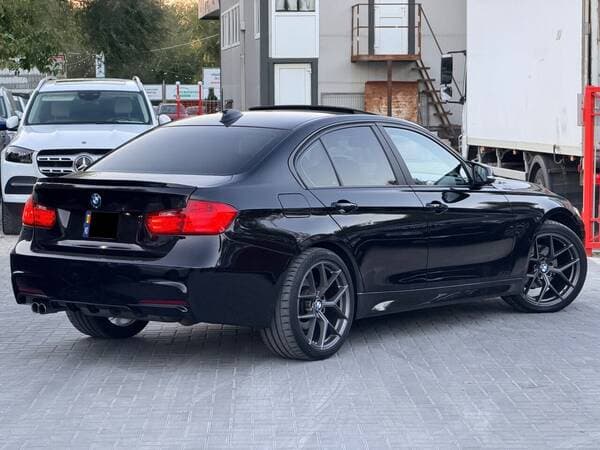 2015 BMW 328 — Miniatură 4
