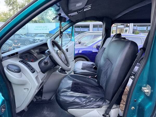 2002 Renault Trafic — Miniatură 5