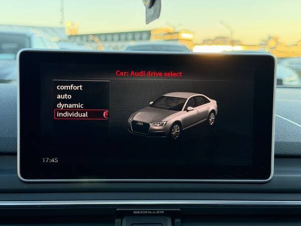 Audi A4 2019 — Миниатюра 11