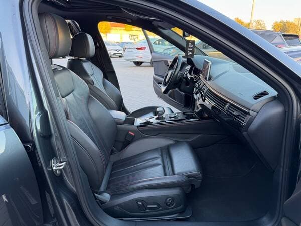 Audi A4 2019 — Миниатюра 7
