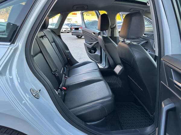 Volkswagen Jetta 2018 — Миниатюра 16
