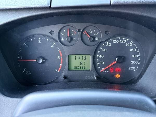 2010 Ford Transit — Miniatură 7
