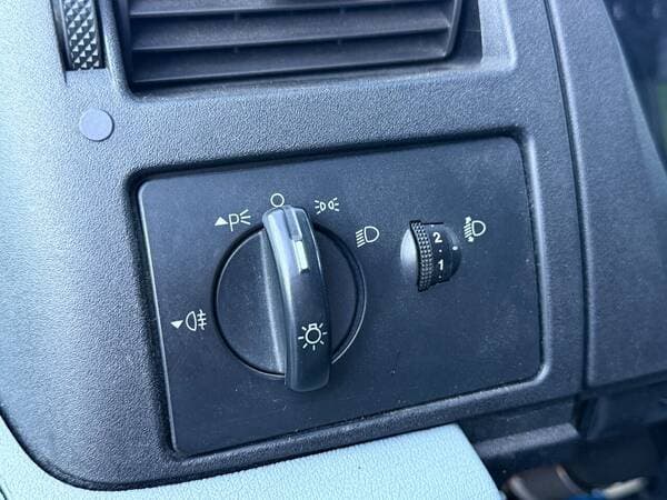 2010 Ford Transit — Miniatură 10