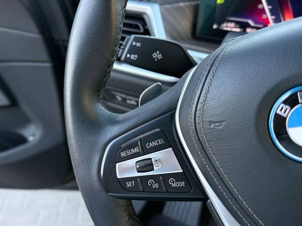 BMW X5 5.0e 2024 — Миниатюра 11