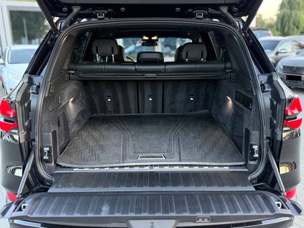 BMW X5 5.0e 2024 — Миниатюра 27
