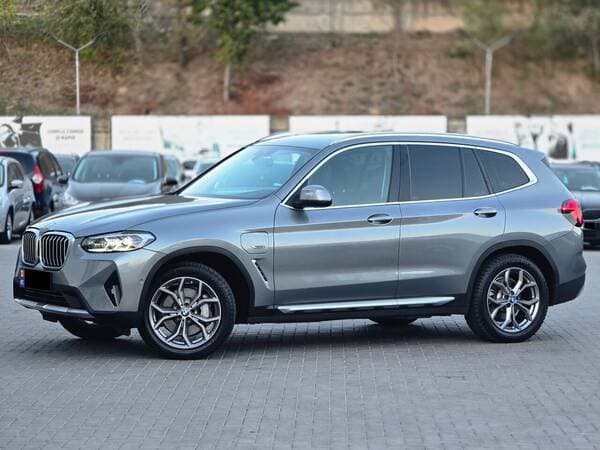 BMW X3 3.0e 2022 — Миниатюра 2