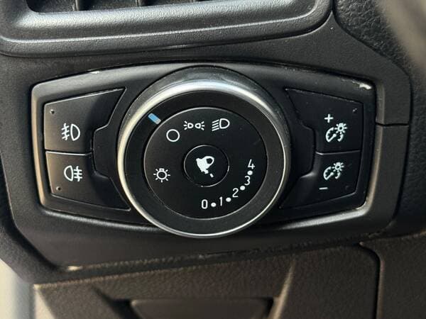 Ford Focus 2016 — Миниатюра 12