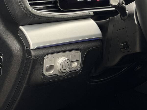 2024 Mercedes GLE 350de — Miniatură 17