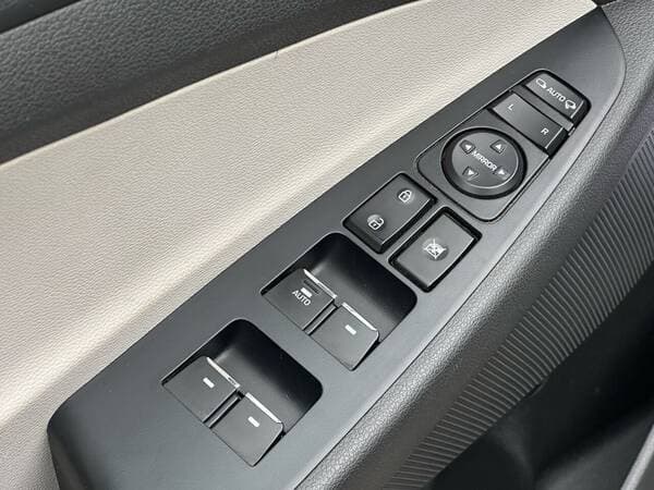 2018 Hyundai Tucson — Miniatură 14