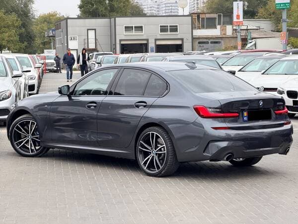 2021 BMW 330E — Miniatură 4