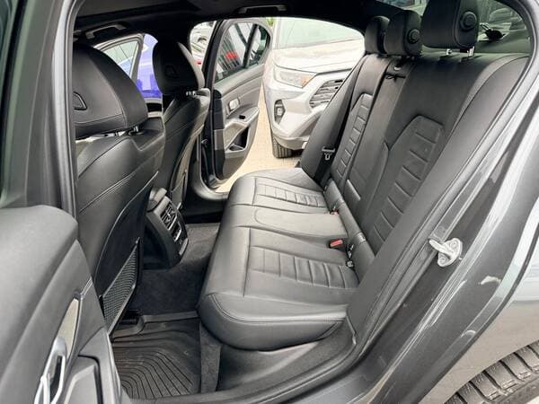 2021 BMW 330E — Miniatură 19