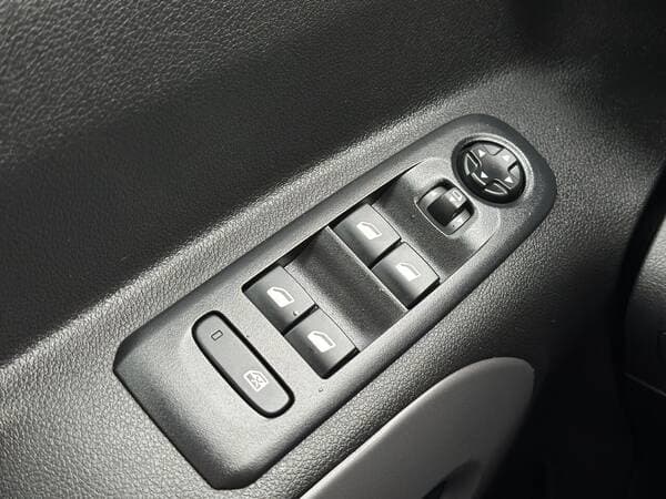 Toyota Proace City Verso 2024 — Миниатюра 16