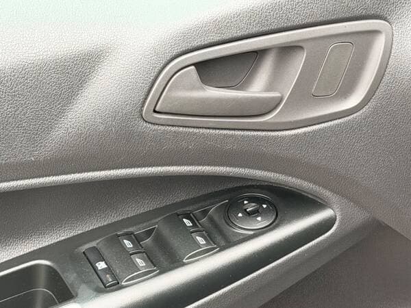 2017 Ford Tourneo Connect — Miniatură 13
