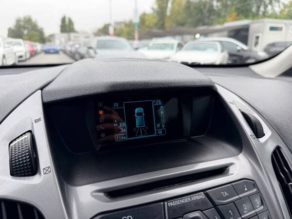2017 Ford Tourneo Connect — Miniatură 10