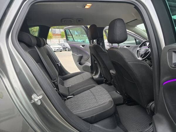 2020 Opel Astra — Miniatură 17