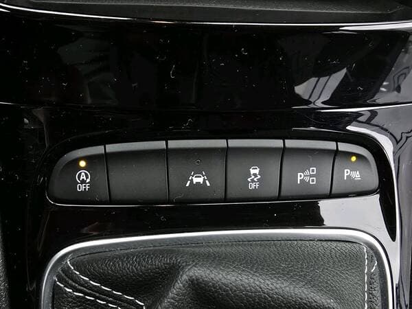 2020 Opel Astra — Miniatură 14