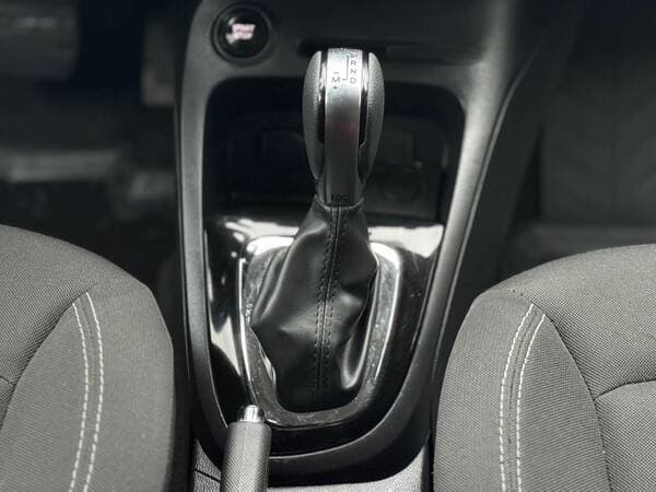 Renault Captur 2017 — Миниатюра 10