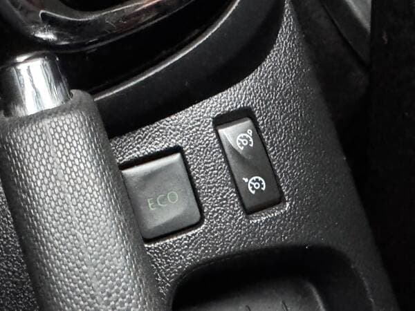 Renault Captur 2017 — Миниатюра 12
