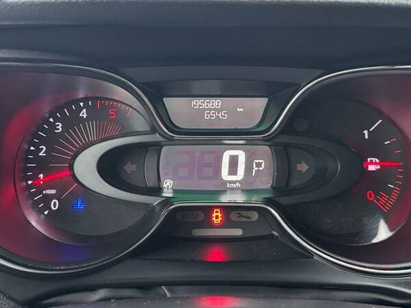 Renault Captur 2017 — Миниатюра 18