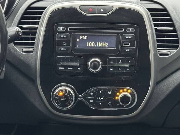 Renault Captur 2017 — Миниатюра 9