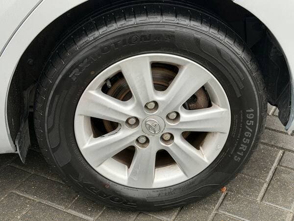 Toyota Auris 2010 — Миниатюра 17