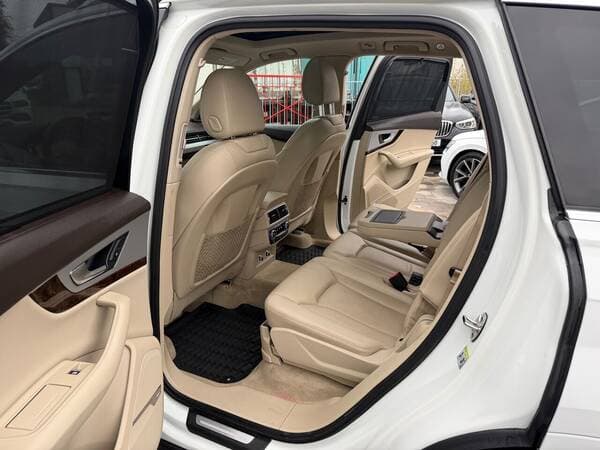 2019 Audi Q7 — Miniatură 17