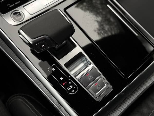 2026 Audi Q8 — Miniatură 11