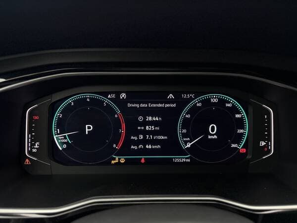 2018 Volkswagen Jetta — Miniatură 9