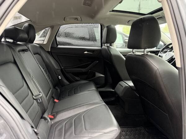 2018 Volkswagen Jetta — Miniatură 16