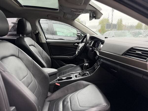 2018 Volkswagen Jetta — Miniatură 14