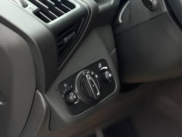 2019 Ford Kuga — Miniatură 16