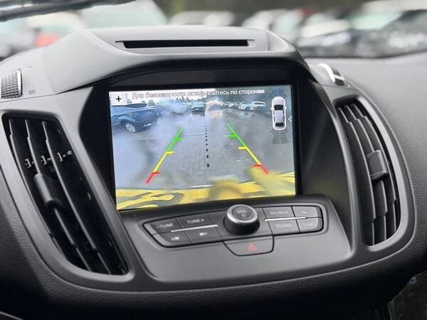 2019 Ford Kuga — Miniatură 12