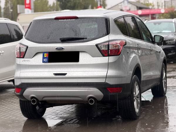 2019 Ford Kuga — Miniatură 3