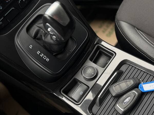 2019 Ford Kuga — Miniatură 14