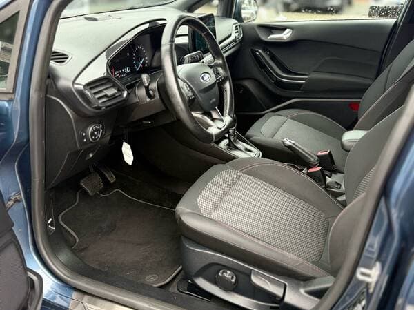 2018 Ford Fiesta — Miniatură 6