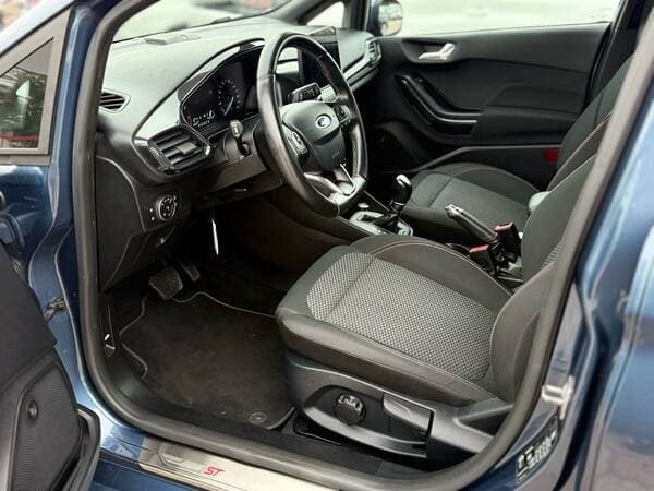 2018 Ford Fiesta — Miniatură 5